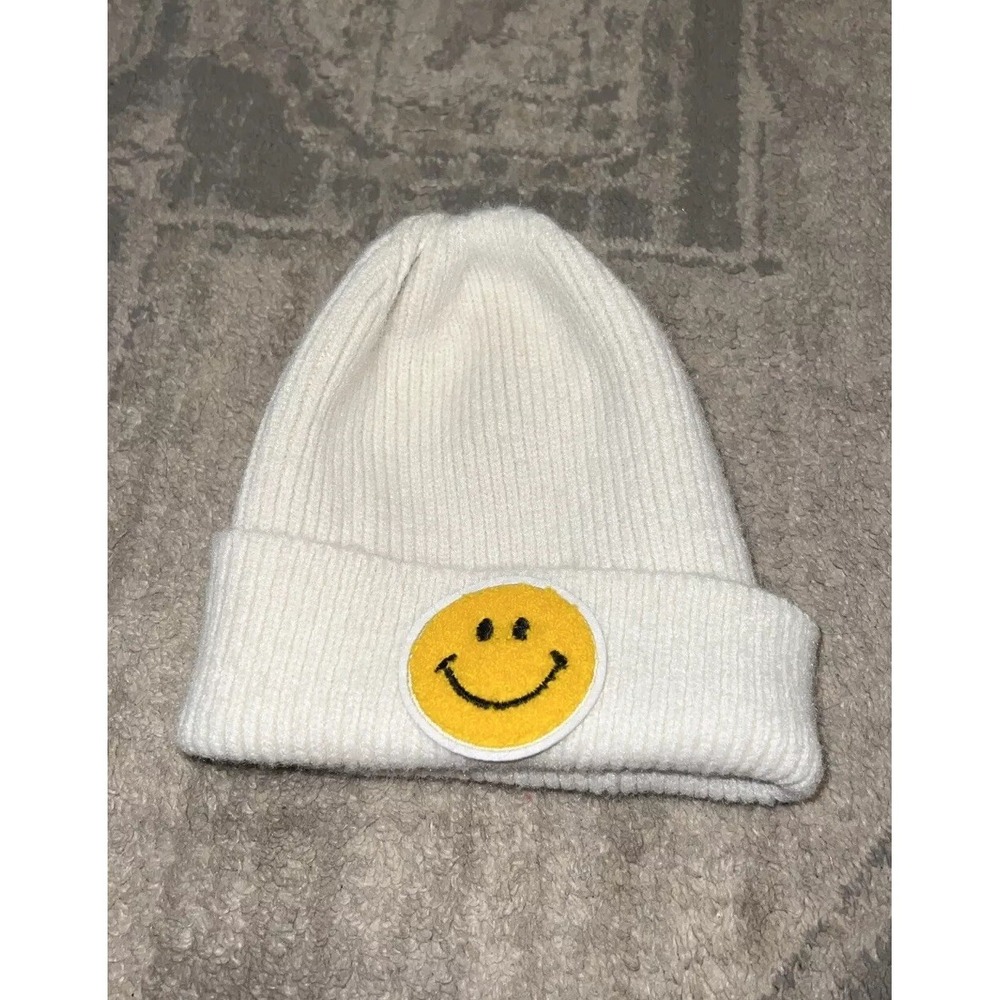Happy Face Beanie Off White‎ Womens Adult
